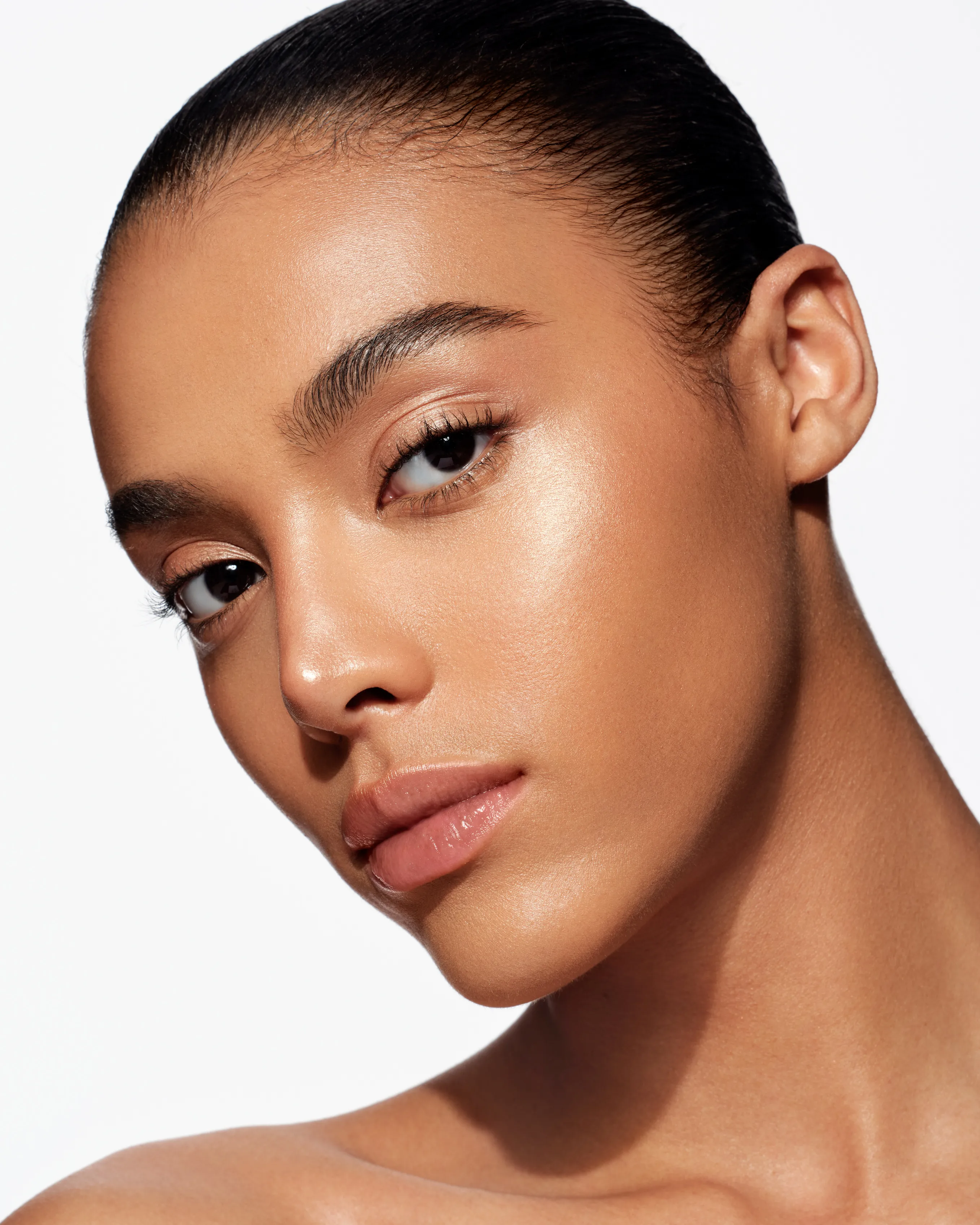 NARS MIXED MODEL SHOOT JAN Luminizer